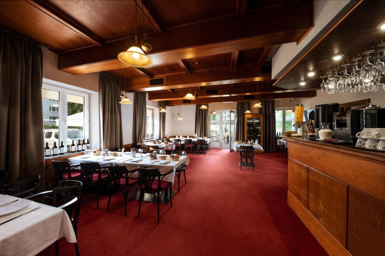 Prague Hotel Carl Inn restaurant&Free Parking Exterior foto