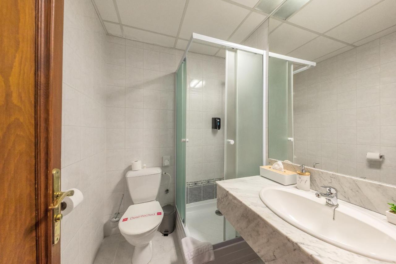 Prague Hotel Carl Inn restaurant&Free Parking Exterior foto